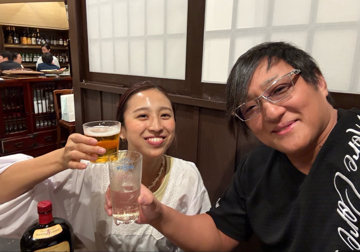 taichi0319's tweet photo. すっかりハマってしまった
スゴイサウナで整ってからの

赤坂のかぎけんさん
今回も女将のほのかちゃんと一緒に🍻

毎回石狩話ばかりして盛り上がるなぁ

いつか何かやれたらいいな！

#スゴイサウナ
#かぎけん https://t.co/IwHMOBrurs