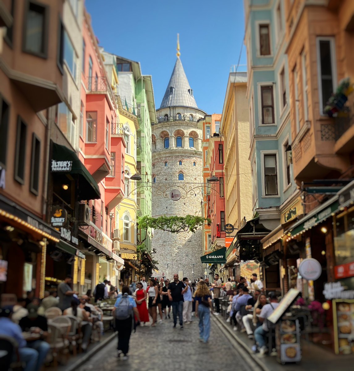mapascu's tweet photo. 12 de mayo de 2026
Torre de Gálata 
Estambul, Turquía
#iphoneonly #snapseed #torredegálata #estambul #turquía https://t.co/dx2h6jcj4i