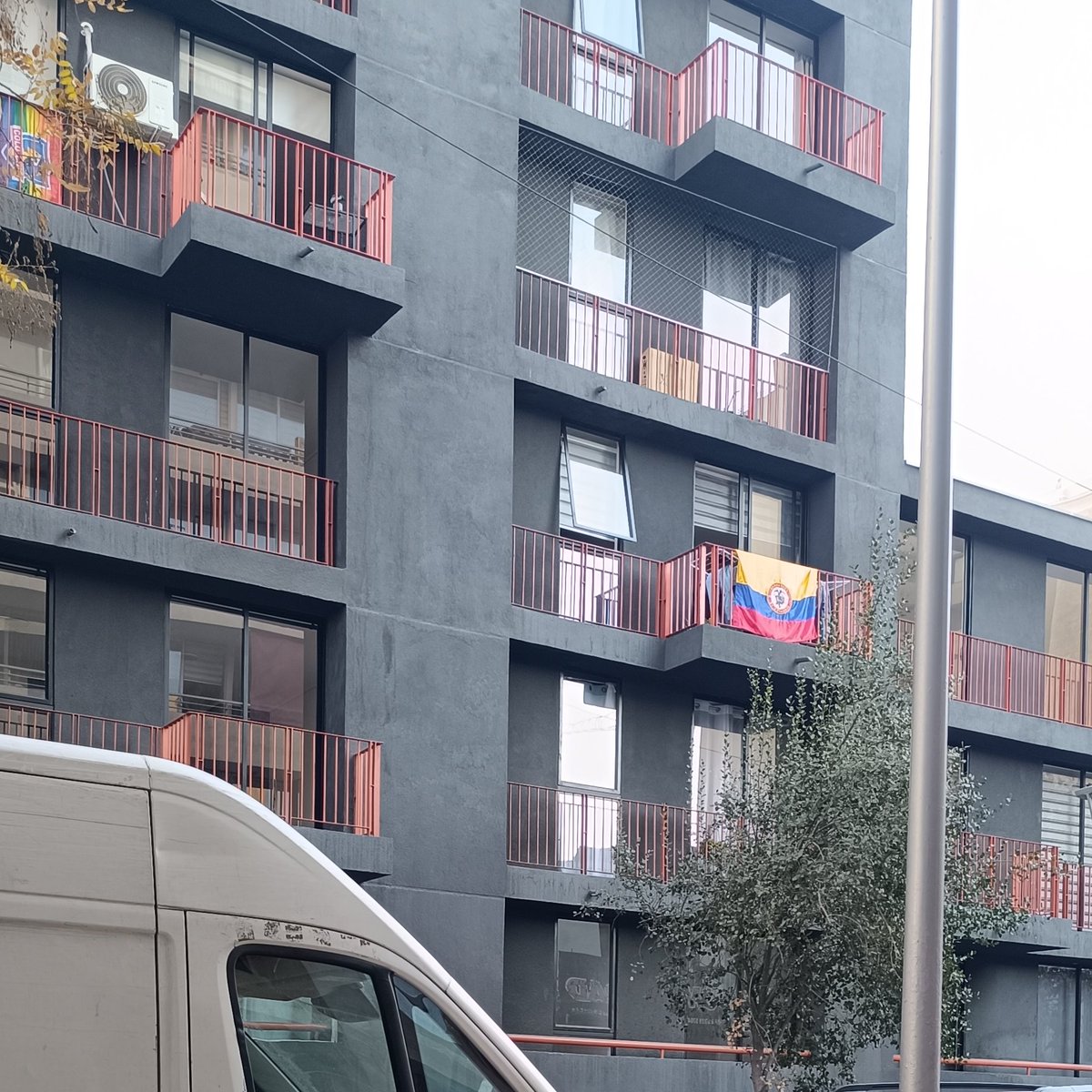 ChileanSissy's tweet photo. Todo el día no he podido dejar de ver esa bandera e imaginar que esa persona que está allí sabe quién soy y me invita a su departamento solo para usarme 😵‍💫😵‍💫😵‍💫 dioooosss necesito tanto chuparle el pico y darle mi culito hasta que acabe dentro y me deje estupidaaa🧠🚫🔥🔥🔥 https://t.co/2Dol2Z0s17