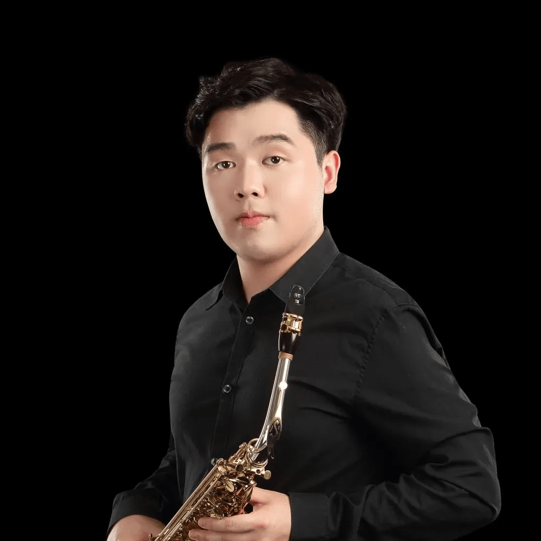 Maria03577144's tweet photo. Just caught the stunning live jazz set at the downtown theater—trumpet solos that gave chills, crowd on their feet all night. Don’t miss their next show! https://t.co/YPUMpL5Oo7
