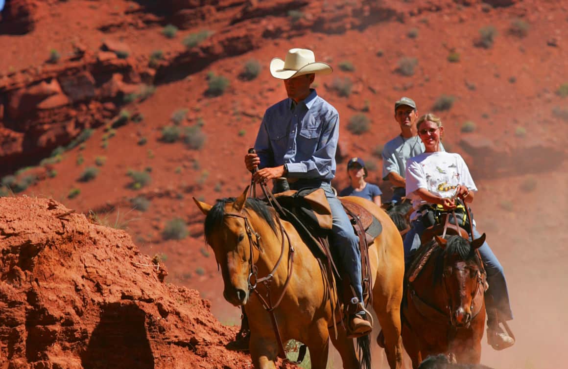 DesertH57535's tweet photo. Escape to Desert Canyon Hideout and enjoy a peaceful retreat surrounded by natural beauty in Wickenburg, Arizona. Relax, recharge, and experience unforgettable moments away from the busy routine. 

https://t.co/uFApIZgKyJ
.
#desertcanyonhideout #DesertEscape #Arizona #vacation https://t.co/GhZJ9kSbvb