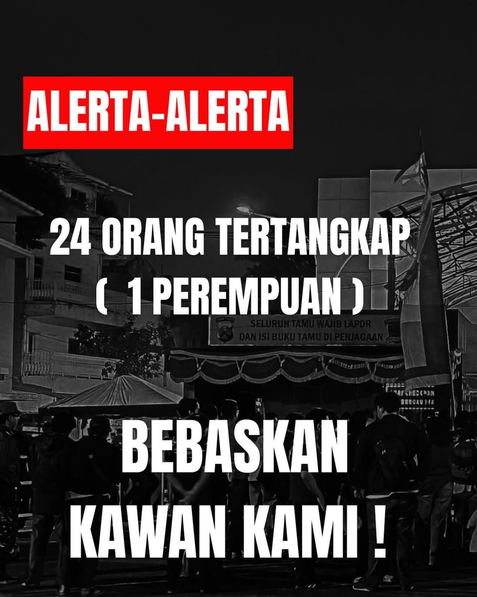 BerhakProtes's tweet photo. 24 ORANG DITANGKAP, TERMASUK 1 PEREMPUAN, SAAT DEMONSTRASI #INDONESIASEKARAT DI SURABAYA!

Sumber: Instagram KontraS Surabaya https://t.co/XuIOR18zBG