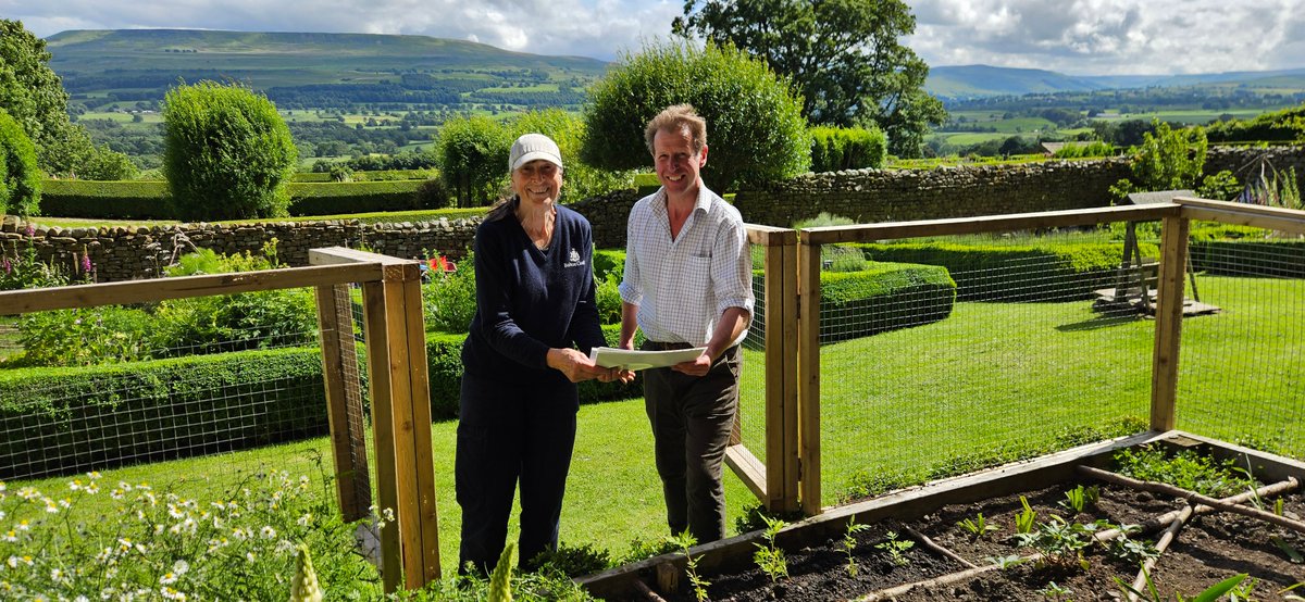 Welcome2Yorks's tweet photo. Bolton Castle has opened its new Cancer Garden: https://t.co/8RuVt1inhw - a peaceful space dedicated to the memory of the 8th Lord Bolton, where visitors can explore the fascinating history of medieval medicinal plants within the castle's historic grounds. https://t.co/mr8ZRFgqkK