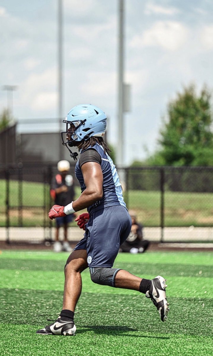 StevenLittle_28's tweet photo. Great competition at  southside showdown we came up short of what we wanted to get done but was a great day and thank you Grissom for hosting us #lee #7v7 #football https://t.co/MCKbB5dZ2l