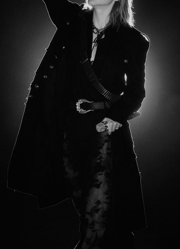 vjimook's tweet photo. Unbelievably attractive, it’s actually insane.. https://t.co/s0Jm5DcCCw