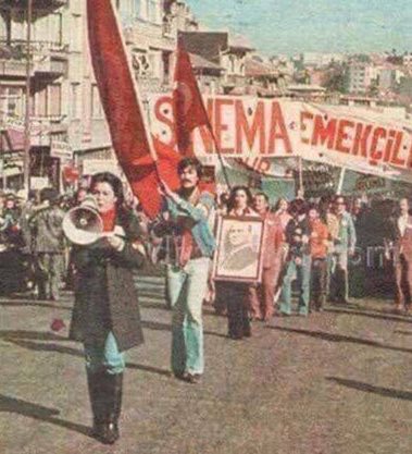 bulentmumay's tweet photo. Kadir İnanır’ı kaybetmişiz. Türkiye’de sanatçı olmanın, iktidarla hizalanmak olmadığını her seferinde ortaya koyan az sayıdaki isimden biriydi. Mekanı cennet olsun. https://t.co/AAxAsu6wtv