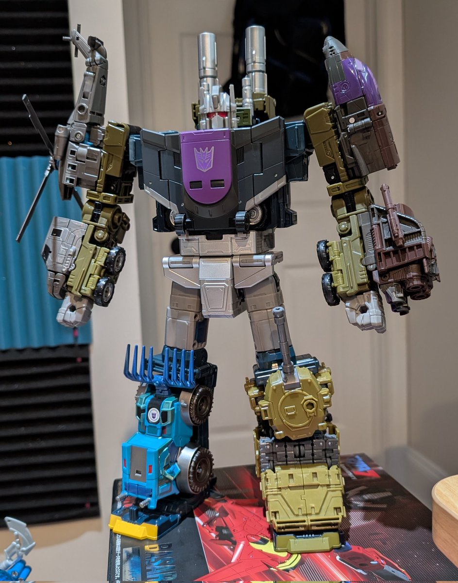 ThatToyGuy101's tweet photo. Yeah that's nice https://t.co/Vr3w90cSeb