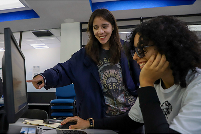 UAQmx's tweet photo. ¡Nueva carrera en la UAQ! 📚✨

La FLL estrenará en 2027 la Licenciatura en Enseñanza y Escritura Creativa . 🎓📖

Formaremos profesionales que revolucionen la educación con herramientas innovadoras. 
¡El poder de las palabras al servicio del aprendizaje! 💡🔥 #UAQ https://t.co/hrQwXRzXnN