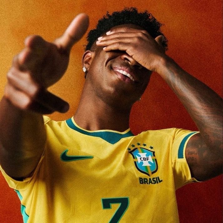 Celebs__Arabic's tweet photo. كاميلا كابيلو:

"انا أحب فينيسيوس، لقد حضرت مباراة البرازيل من أجله" 😍🇧🇷! https://t.co/m2CptIwZRk