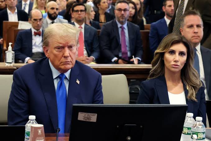 WHLeavitt's tweet photo. Since 2015, Dems have thoroughly audited Trump and his organization, examining every transaction, but found no tax evasion and corruption . 

Elon Musk now calls for a DOGE-led audit of all Congress members. 

Do you back this?

A. Yep
B. No https://t.co/qGefEbDHWe
