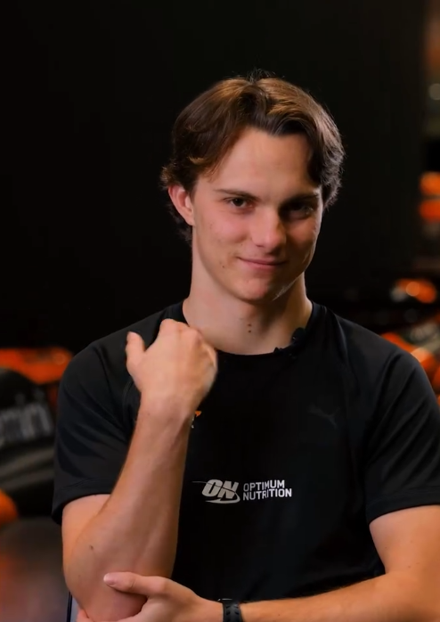 oscpoleposition's tweet photo. OSCAR JACK PIASTRI????? https://t.co/buqtRZdl1N