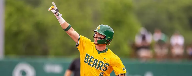 KendallRogers's tweet photo. PORTAL COMMIT: Though an #MLBDraft risk, I do really like the pickup of Travis Sanders for @Vol_Baseball. Sanders was super impressive in my look at BU earlier this season in Houston. Hit .369 with 9 homers, 44 RBIs for the Bears in 2026. 

D1 PROFILE: https://t.co/0CsmVugzY9 https://t.co/mGqsW0RSgr