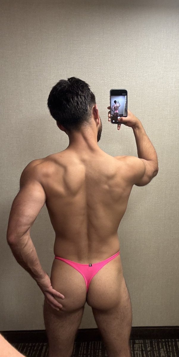 KevvHurtt's tweet photo. He gifted me some thongs, told me to send him a pic of how it looks 💗 https://t.co/UcZuOB3dXG