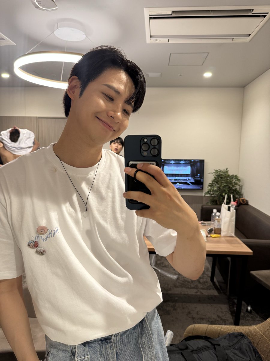B1A4_CNU's tweet photo. #B1A4_JAPAN_14TH_ANNIV

#だいすきっB1A4

#신우 #산들 #공찬 #B1A4

#だいすきっBANA 💚 https://t.co/I2P0M2OkTP