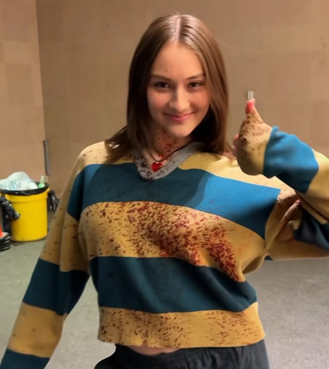 classyreinhart's tweet photo. so there’s this movie of all time https://t.co/s0coFxkqR7