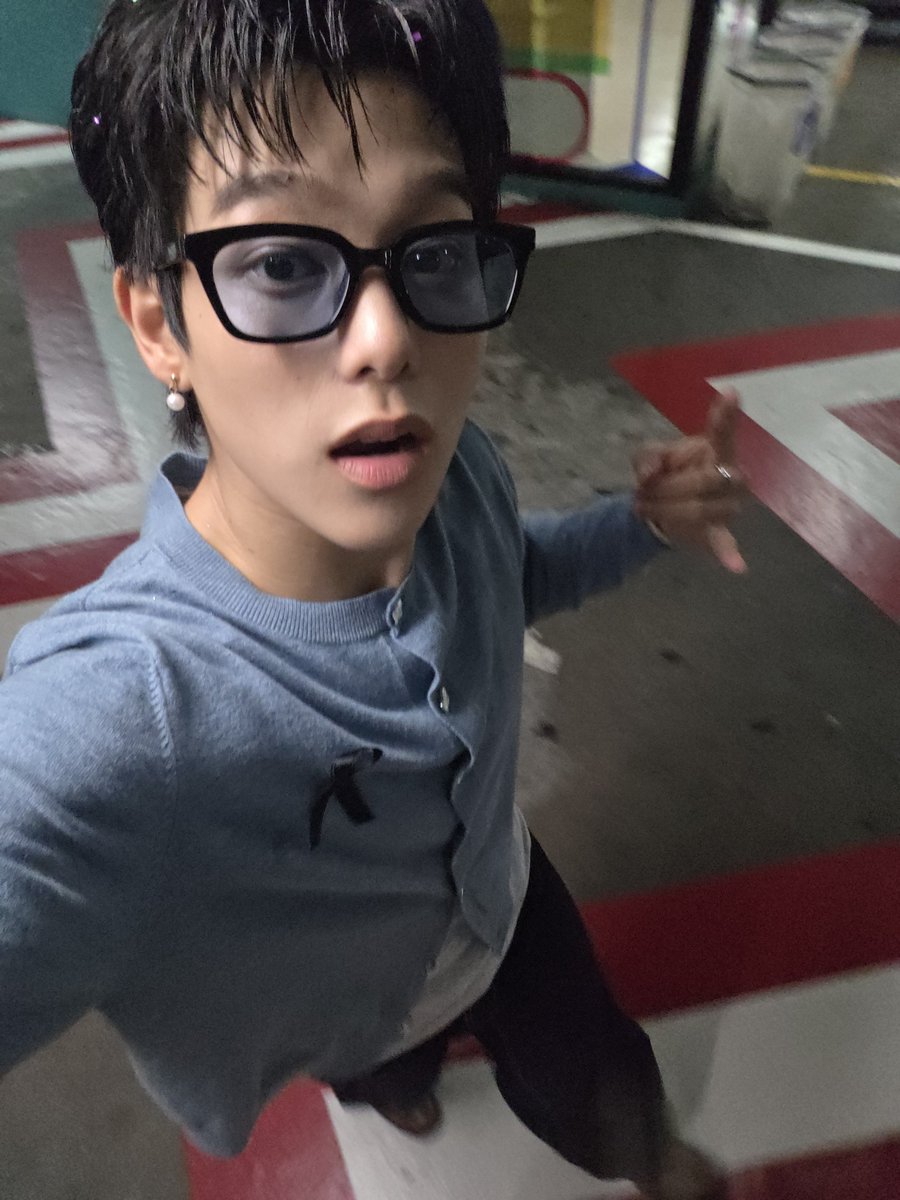 krmjtc's tweet photo. มาเจอวันนี้เฟี้ยวๆเลยครับบบบบใครเบื่ออีก2วันก็มาหาได้นะจ๊ะะะะช่วงนี้ออกบ้านบ่อยอิอิ https://t.co/i48wqtY0p6