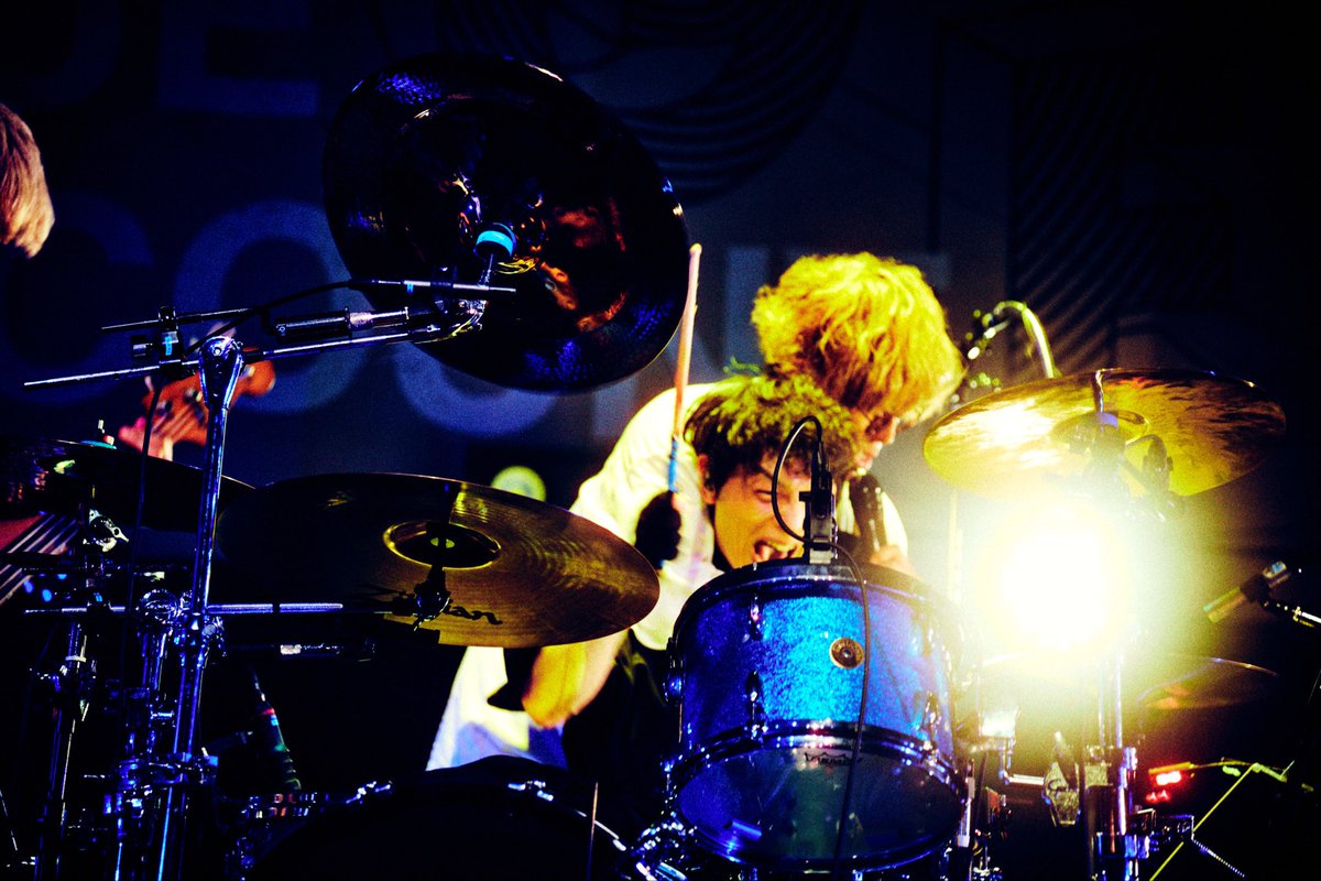 taka_bluen's tweet photo. “ASSEMBLE A NEW AGE -season3-” 
@ Zepp Fukuoka

w / ハルカミライ

ありがとうございました！！！
ハルカミライの最強っぷりと今年も皆さんに祝ってもらえて本当に最高の一日となりました！

少しずつ返していけるよう、精一杯生きます！

写真@hamanokazushi https://t.co/h2FfyBHcA7
