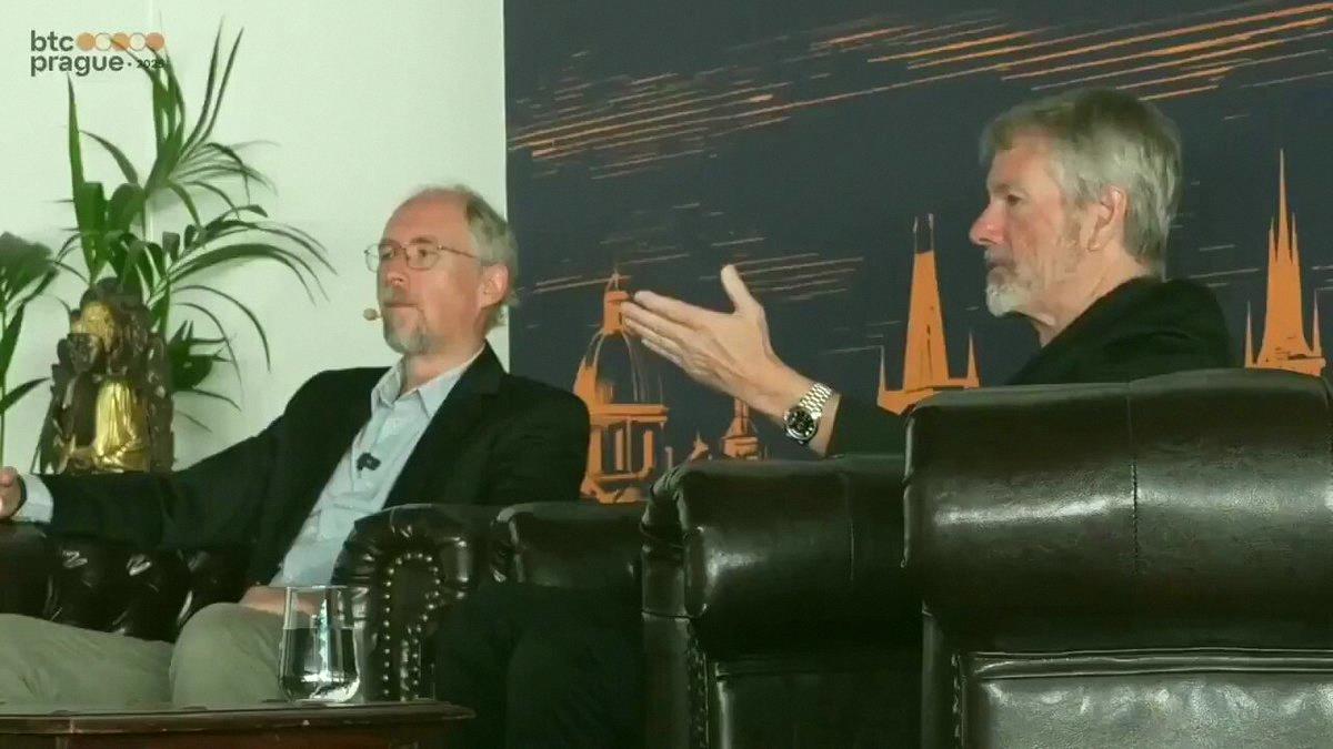 Digital_neet's tweet photo. Michael Saylor says: "You get all the gains. Zero risk for you. And I'll pay you a dividend while you sit back and get wealthy." https://t.co/Z6maviCEMM