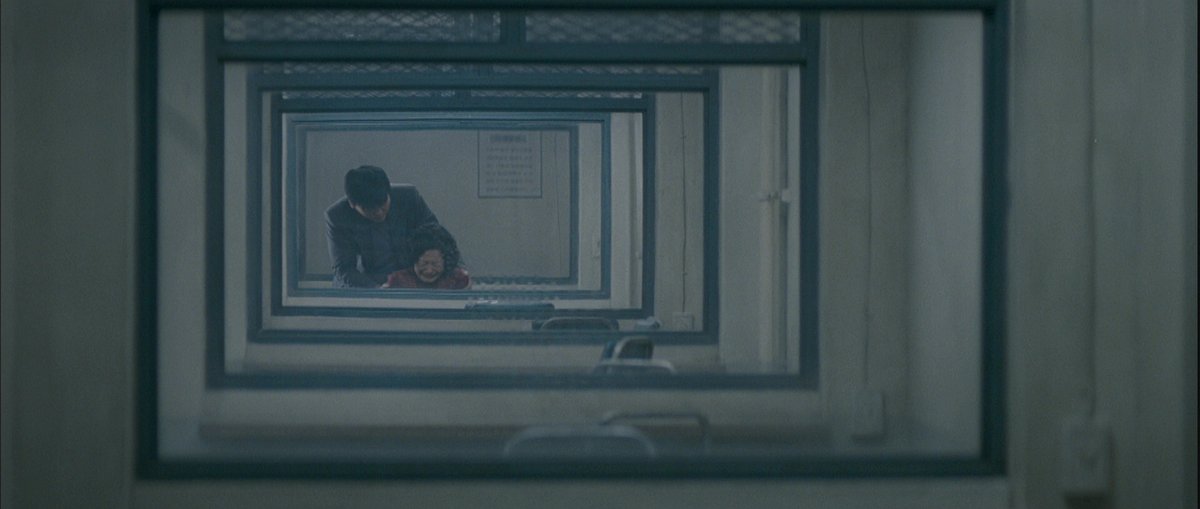 CinemaXPedia's tweet photo. Mother (2009)
dir. Bong Joon-ho

This isn't really a movie about solving a murder, it's a movie about how love can turn into something monstrous when it's the only thing left.
Mother understands that protection and denial can look exactly the same. https://t.co/IwPKte293B