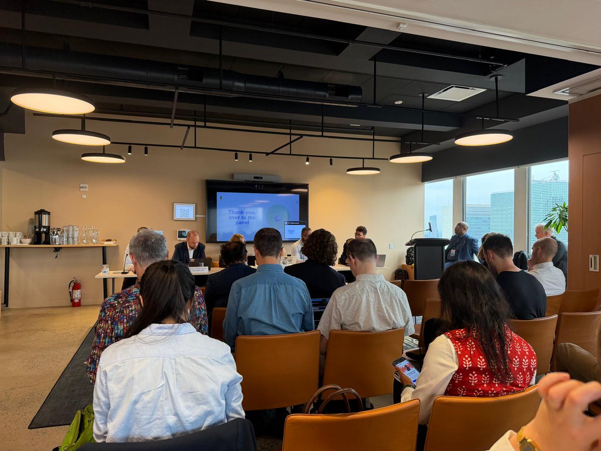 UNDPDigital's tweet photo. Today at #UNOpenSourceWeek: UNDP & Norway hosted a great session on scaling Digital Public Goods - from accreditation to real-world adoption in government systems. Thanks to all who joined the conversation on building a more resilient open source ecosystem. 🙌 https://t.co/68W5mQlQ2C