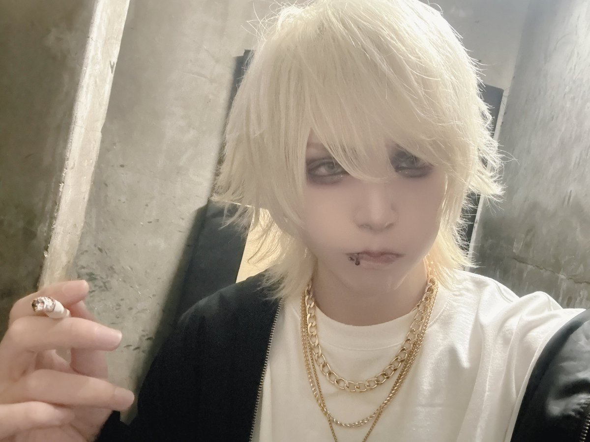 mosaic_junu's tweet photo. 6.26 心斎橋CLAPPER
ナキリ　ひたぎ生誕主催
「死滅無限演義 -Endless Annihilation Chronicle-」
あんがとなぁ
HiGE BANDでした
ニキおめっとさん素敵なイベントに呼んでくださってThx
一緒に祝えて幸せやったわ
夏なんでハイトーンお披露目
台風で転ばんようにな！

next7.6 4472😈 https://t.co/uOXITwBKRz