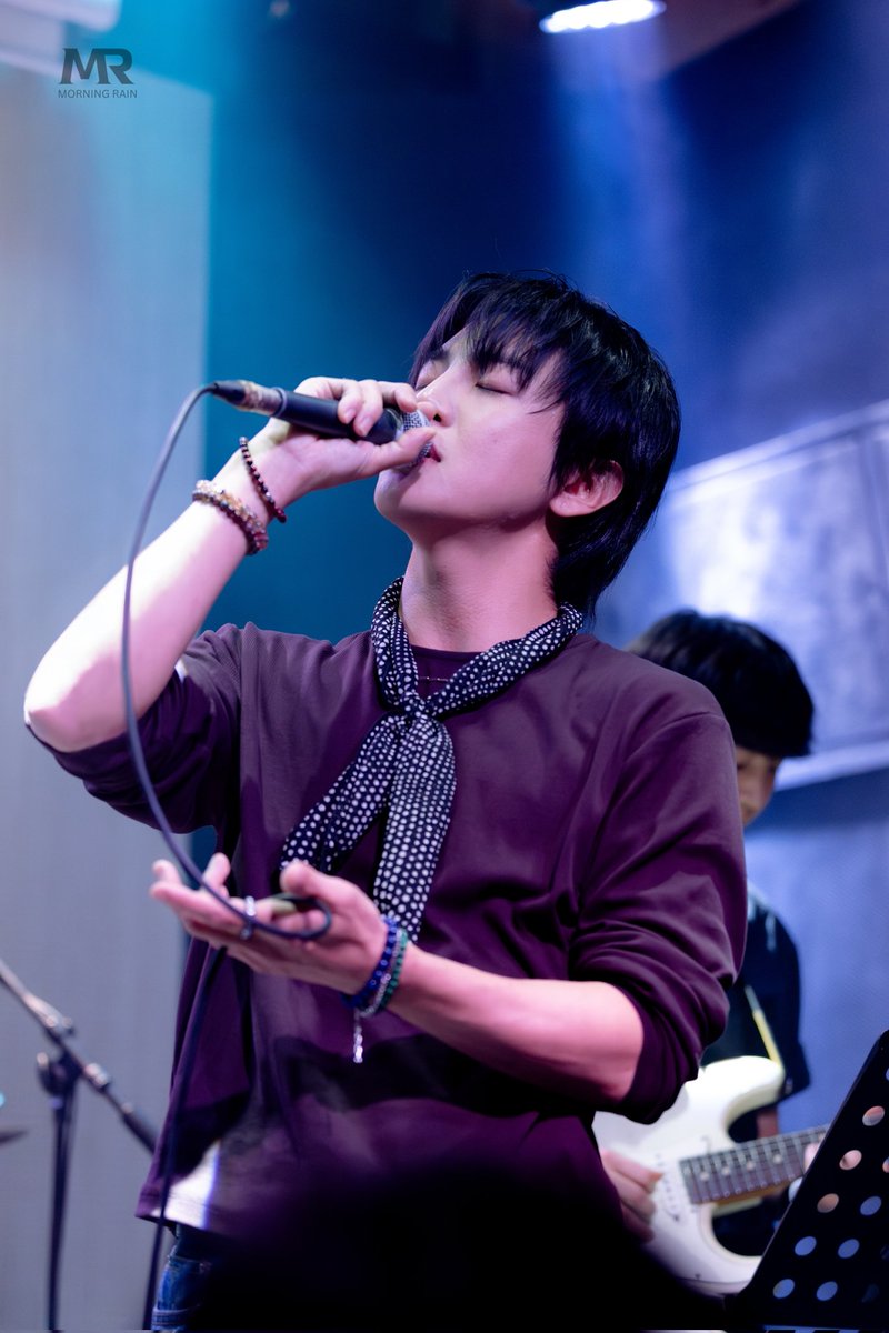 MorningRain_JH's tweet photo. hq | 260612 CLUB FREEBIRD LIVE

#이지함 #LEEJIHAM #ジハム
#지함 #JIHAM
#에이스 #ACE https://t.co/Kjw0MpoAso
