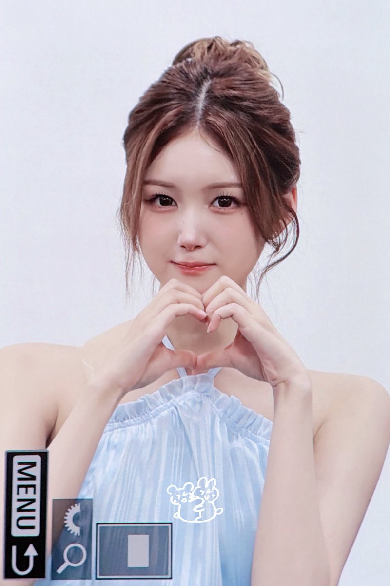 LuvJSY024's tweet photo. 260626 프리뷰 

오랜만..

#트리플에스 #tripleS
#주빈 #JooBin https://t.co/zAFElb2NZh