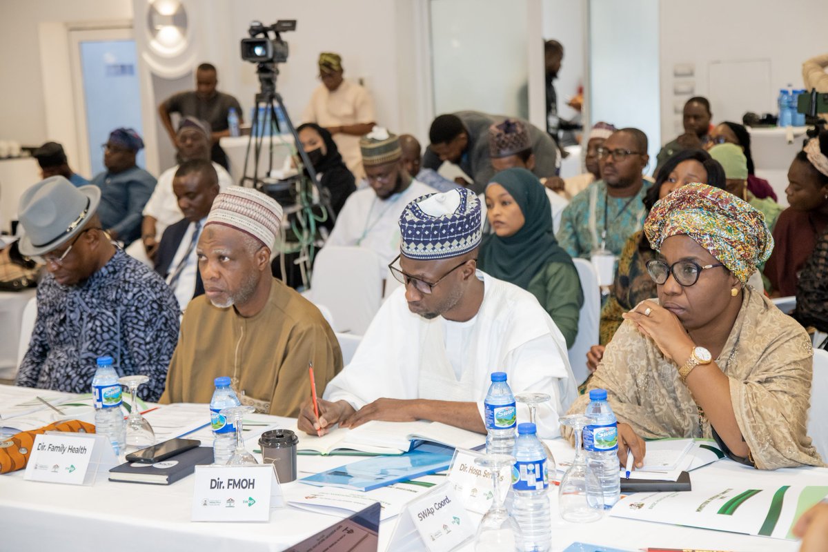 TheBHCPF's tweet photo. Strengthening accountability. Driving health sector reform. 🇳🇬
The 15th Ministerial Oversight Committee (MOC) Meeting successfully convened key stakeholders to review progress, strengthen coordination, and advance the implementation of the Basic Health Care Provision Fund (BHCPF) and priority health sector reforms towards improved healthcare delivery for Nigerians.
@Fmohnigeria @muhammadpate 
#BHCPF #HealthSectorReform #UHC #BHCPFIsWorking #Health4All