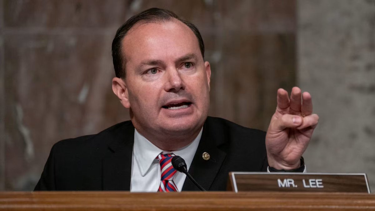 GuntherEagleman's tweet photo. 🚨 SENATOR MIKE LEE GOES ALL IN FOR SCOTT PRESLER

Senator Mike Lee has President Trump’s back and now he’s FULLY ENDORSING grassroots warrior Scott Presler after the South Dakota GOP banned him from an event with John Thune.

All because Presler won’t stop pushing the SAVE America Act.

Mike Lee’s message is crystal clear: “(1) Scott Presler should not stop talking about the SAVE America Act (2) The GOP needs more Scott Preslers (3) America needs more Scott Preslers”

Real leaders stand with the fighters. No more RINO gatekeeping. Grassroots energy is the future of the America First movement.