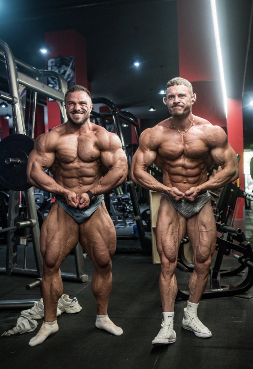 Bodybuilding bros
