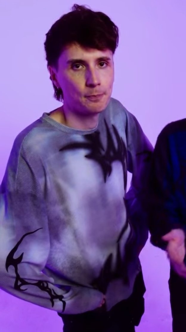 phanoutfits tweet picture