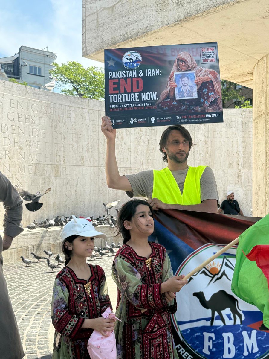 JangraizMarri's tweet photo. On the day of “ international victims of the torture “ @FreeBaluchMovt observed the day in memory of those Baloch political activists, who has suffered and for those who are still in chains in #pakistan &amp; #irani torture torture cells. https://t.co/J62R9EKDpK