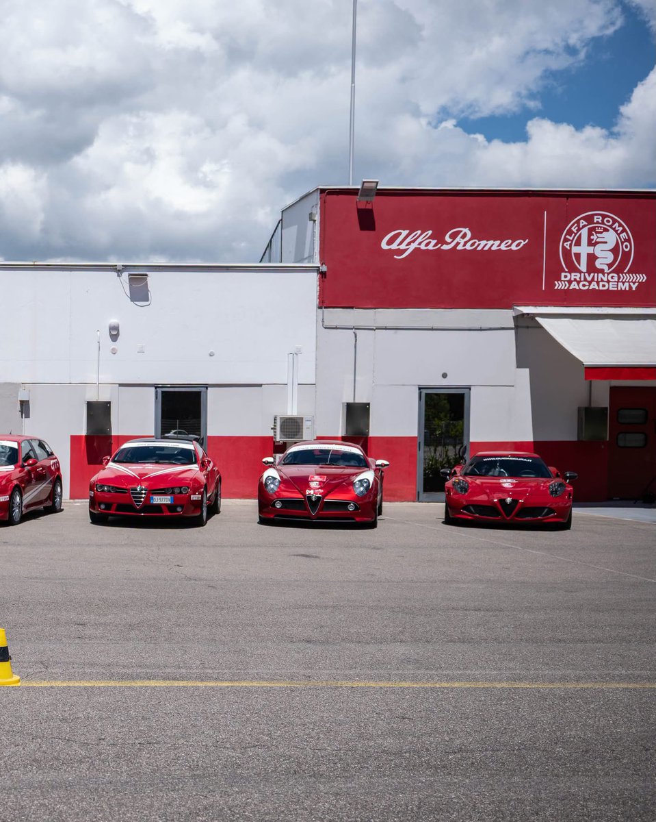 alfattitude's tweet photo. If it’s a high powered version of an Alfa Romeo built in the last 35 years… Scuderia de Adamich has it. 😎
Our report from the Alfa Romeo Driving Academy is available on YouTube. Go check it out! 🚀🍀

https://t.co/O5iQVCegpF https://t.co/Dec4PhS79l