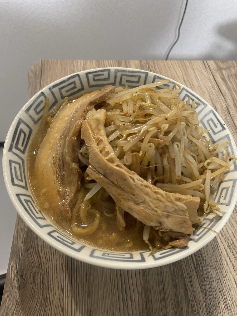 kill_meat_once's tweet photo. セブンの二郎を食べてみたい！の回 https://t.co/gvnIXNKjVa
