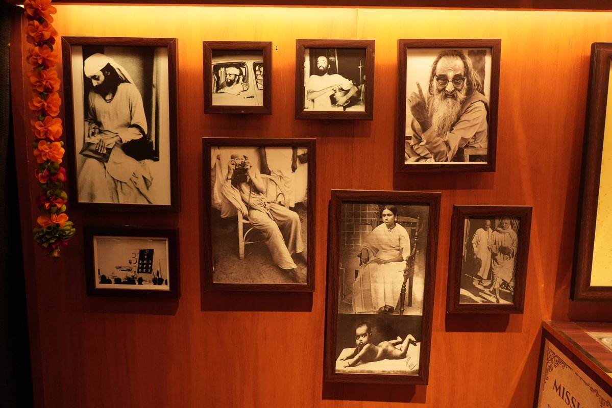 sambitswaraj's tweet photo. Reflecting on the extraordinary life and contributions of Pujya Gurudev Swami Chinmayananda Ji while visiting the Chinmaya Amrit Vahini exhibition.

His message of knowledge, character and selfless service remains as relevant today as ever, inspiring countless individuals to lead lives of purpose and value.