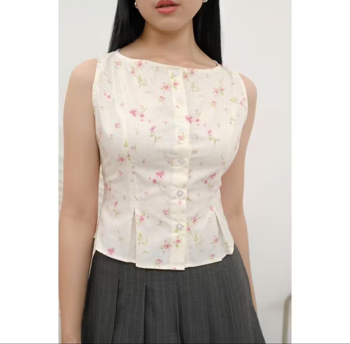 oshlovvee's tweet photo. cewe cewe pasti paham krna model milkmaid tuh bisa bikin look lebih manisss🤏🏻
1. https://t.co/Ua7cQsjvOL
2. https://t.co/7zWDz8Dk6M
3. https://t.co/XKAoLAEBF1 https://t.co/TX7tDafERM