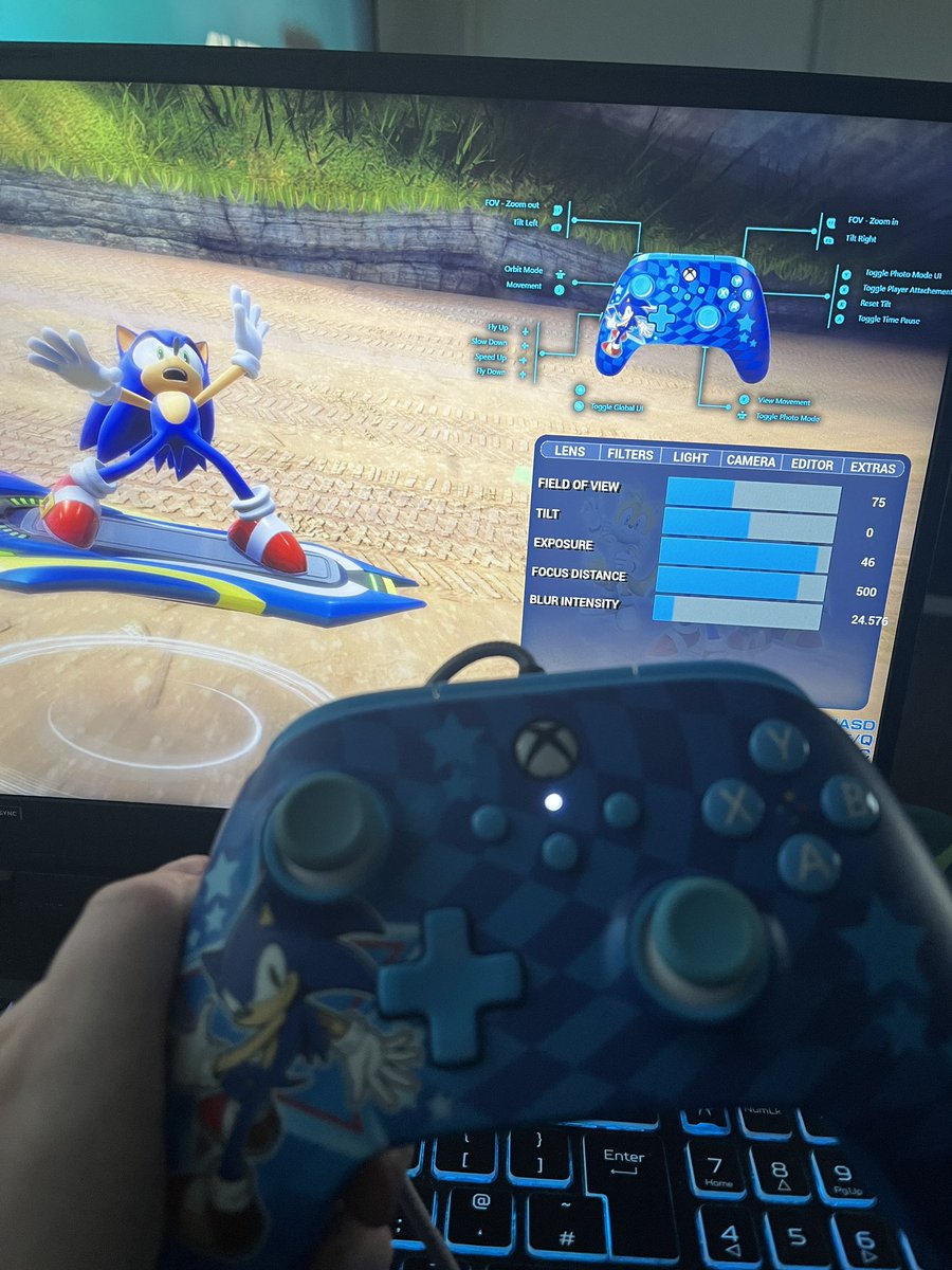 whisperwoIf's tweet photo. when the mod knows exactly which controller you’re using https://t.co/qpGYfRvVRj