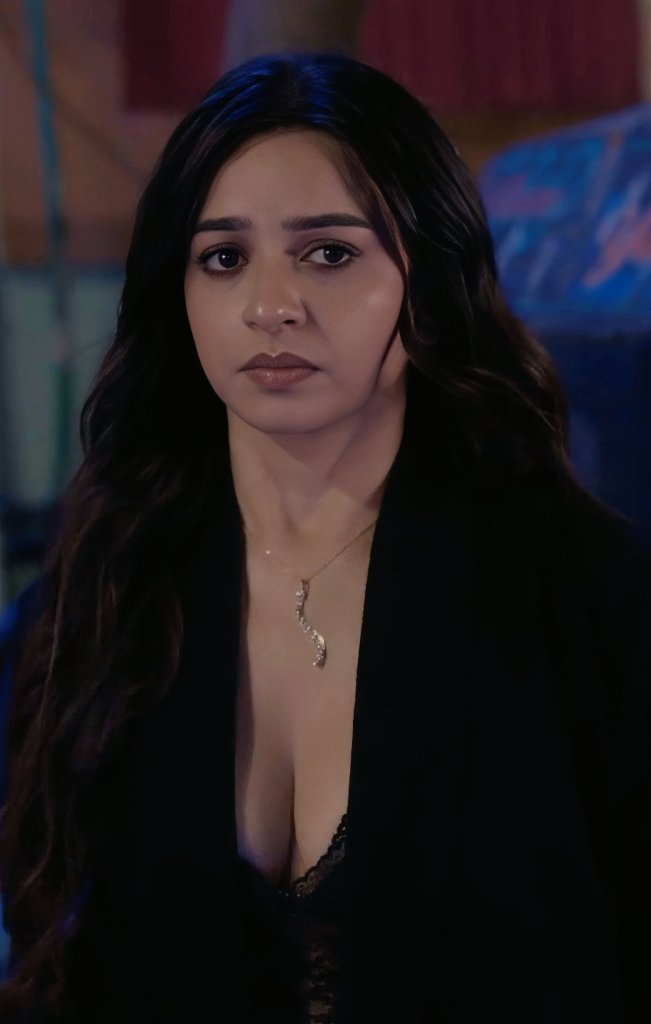 Actress_GOAT's tweet photo. Divya Deep Treat 🥵 https://t.co/24HvuV0tiD