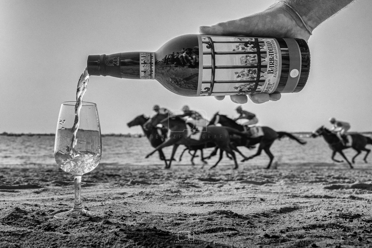JimenezJimenez5's tweet photo. Una copa, una tierra, una historia. La manzanilla no se bebe: se siente. Feliz día al oro líquido de Sanlúcar.

https://t.co/jqftDVcHwi 

©José Jiménez 

#sanlucar https://t.co/GwM6oDDR1q