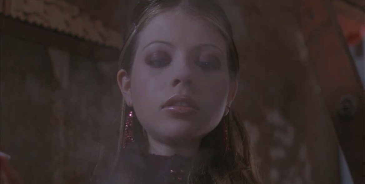 letmefeedonyou's tweet photo. mysterious skin (2004) https://t.co/aP6xO3HEoF