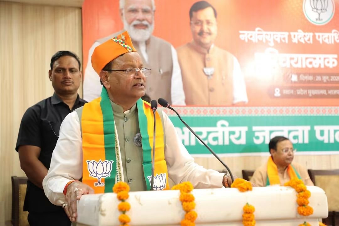 irohitmishrabjp's tweet photo. आज लखनऊ स्थित भारतीय जनता पार्टी के प्रदेश मुख्यालय में आयोजित नवनियुक्त प्रदेश पदाधिकारियों की परिचयात्मक बैठक में सम्मिलित हुआ।

इस अवसर पर माननीय प्रदेश अध्यक्ष @mppchaudhary जी एवं माननीय प्रदेश महामंत्री (संगठन) @idharampalsingh जी का प्रेरणादायी मार्गदर्शन प्राप्त हुआ🙏🏻 https://t.co/BGKbUbATpT