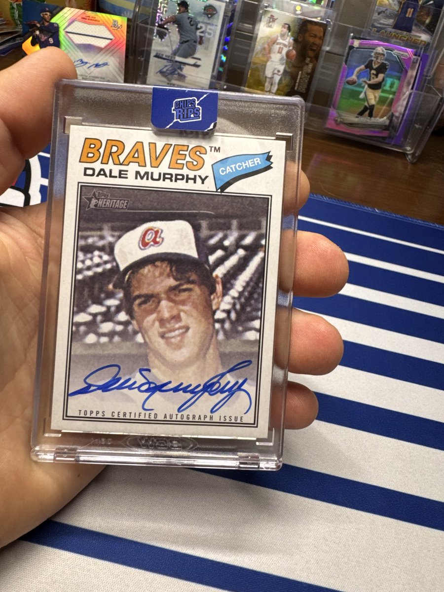 jtkidd_'s tweet photo. @CardPurchaser dale Murphy on card real auto if anyone is interested for sale looking for 115 obo 🫡 https://t.co/wveQo48Mh8
