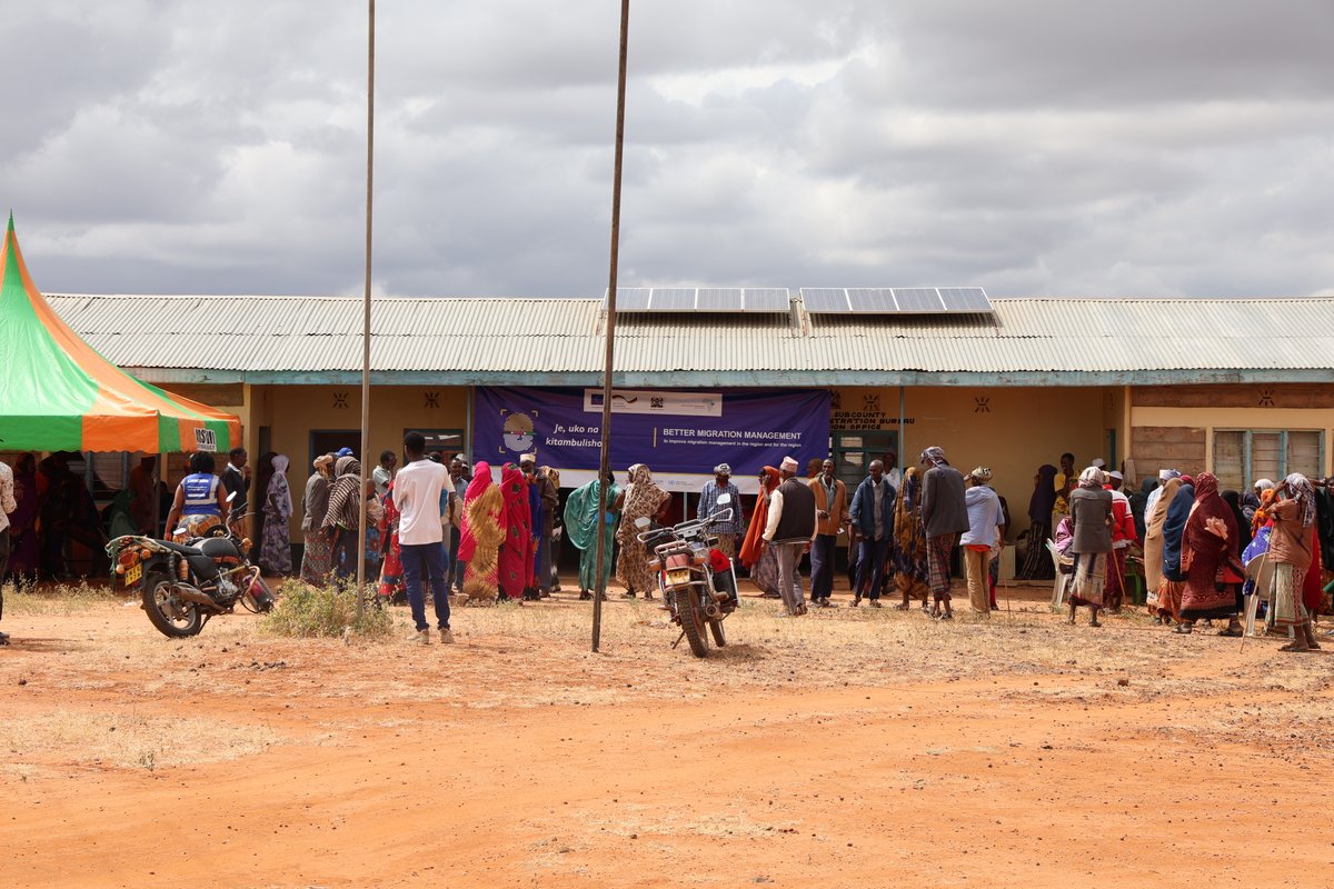 yhamadaiom's tweet photo. 🔑 Legal identity opens the door to protection and opportunity! In Busia, Marsabit and Moyale, IOM, supported by the BMM Programme, funded by @EUinKenya &amp; @GermanyinKenya, helped 7,712 people access legal identity, reducing exclusion and improving access to essential services. https://t.co/Ff7mJsbeO3