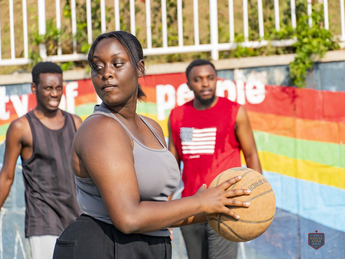 ESAK_Rwanda's tweet photo. As we close the academic year, we celebrated teamwork, friendship, and a little healthy competition! 🏀

Congratulations to our PYP team for edging out MYP 24–21. A great reminder that together, everyone wins. https://t.co/XJCuzAV14n