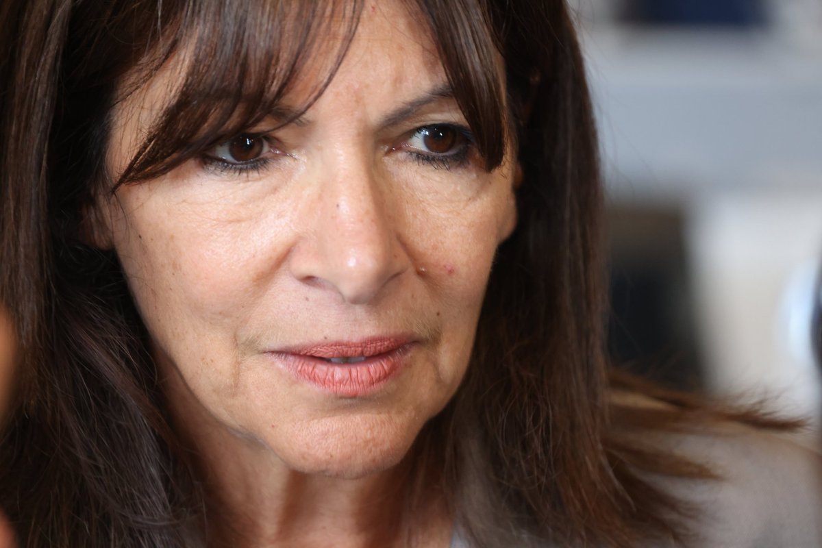 GurPier's tweet photo. @mtwit75 #Hidalgogo n'a vraiment aucune dignité, aucune retenue...
Cet égotiste besoin d'exister est la preuve de son détachement de la réalité... https://t.co/ohAbZsOvxs