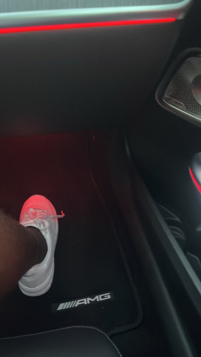 1zess's tweet photo. #overlooked #EBO https://t.co/AJErkQAHpR