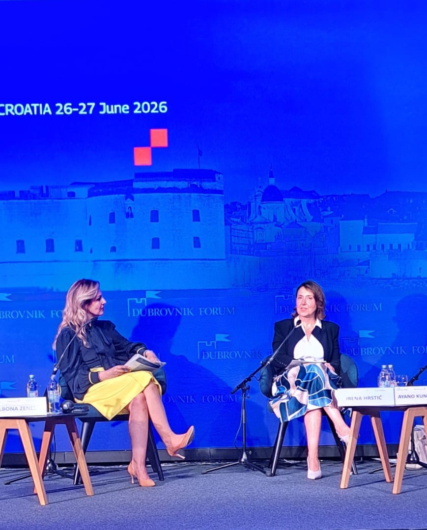 MIZdravstva's tweet photo. Dubrovnik Forum 2026 - Ministrica zdravstva Irena Hrstić sudjelovala je na panelu „Melting Ice, Rising Stakes". Cilj su pristupačna, fleksibilna i održiva rješenja - jednako učinkovita za kratkoročni odgovor na krizu kao i za dugoročnu primjenu kroz desetljeća. #gradimopovjerenje https://t.co/ajcpLyN8Nf