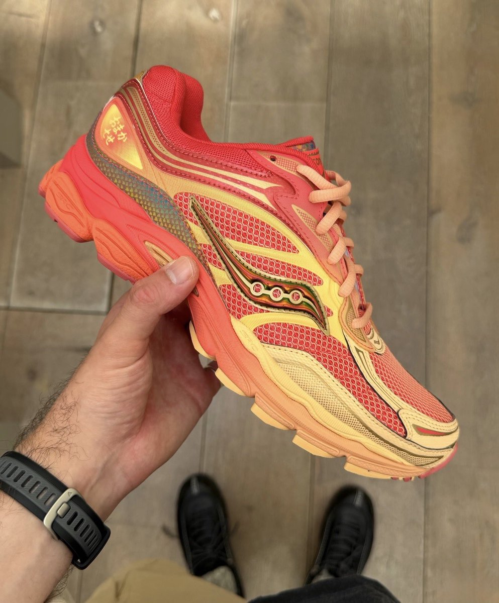 PureDopeKicks's tweet photo. How yall feeling about the New Saucony SS27 collection? https://t.co/djeJPis7oj