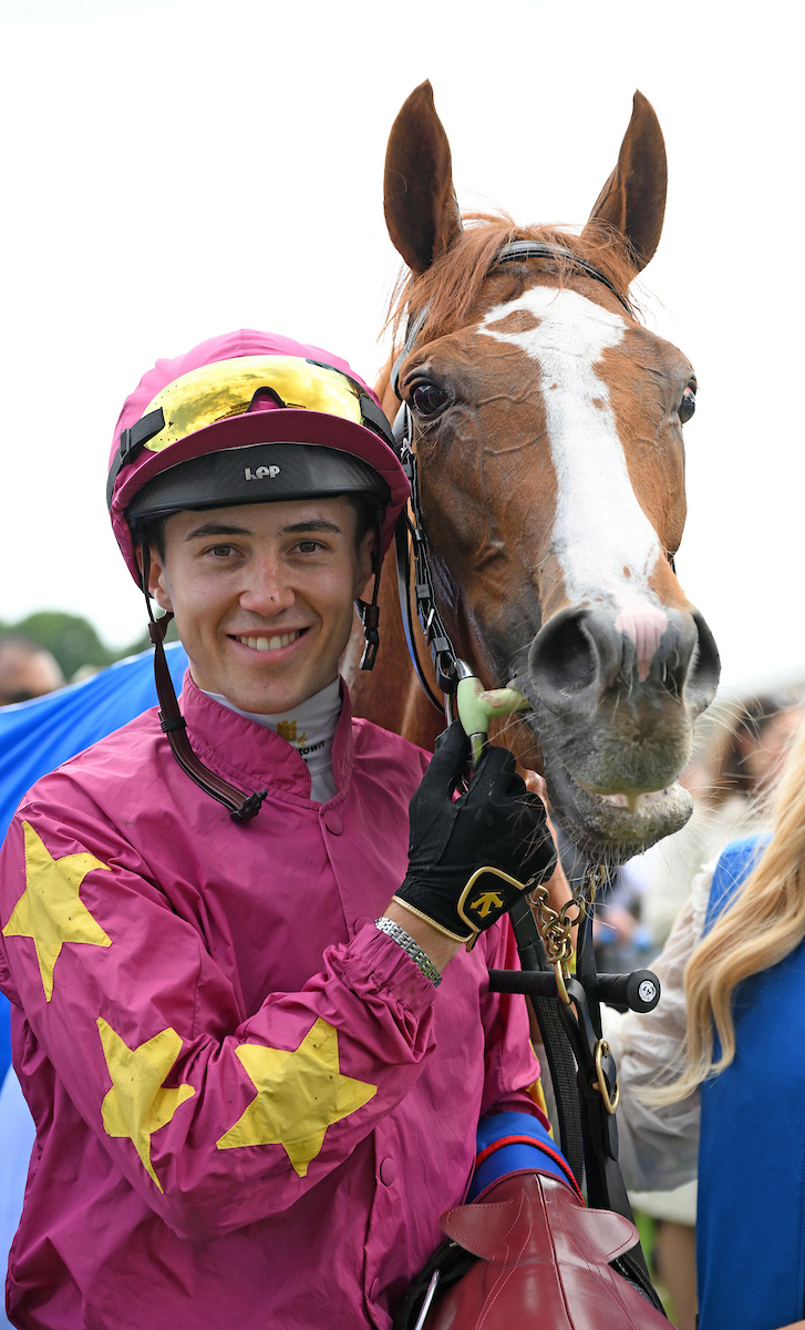 RacingTV's tweet photo. Thundering On reported to be coughing post race after the Pretty Polly, via @IHRBRaceday