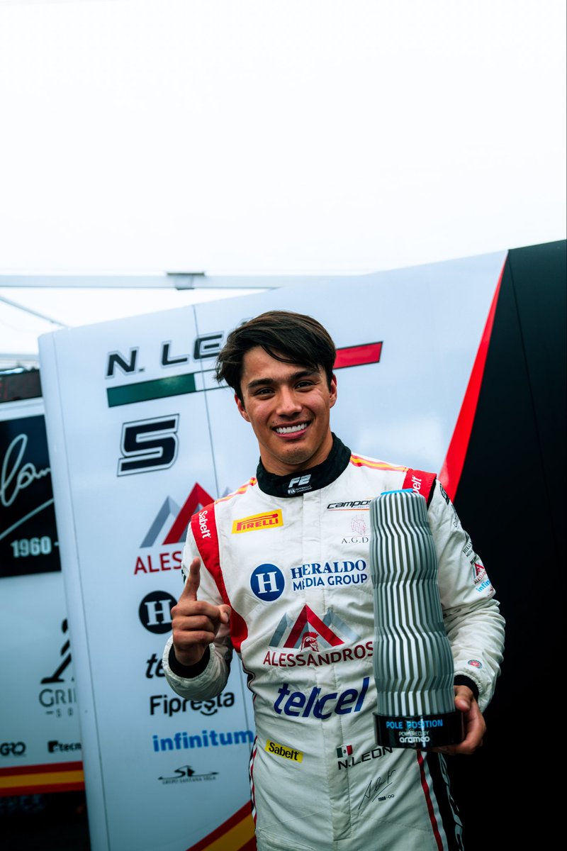 escuderiatelmex's tweet photo. ✅ Primera Pole Position de @noel_leon19 en @Formula2 🏎️💨
✅ Primera Pole Position de un mexicano en #F2 🇲🇽

¿Y si sí? 😏 #AMáximaVelocidad https://t.co/cxLYPTP3Wk